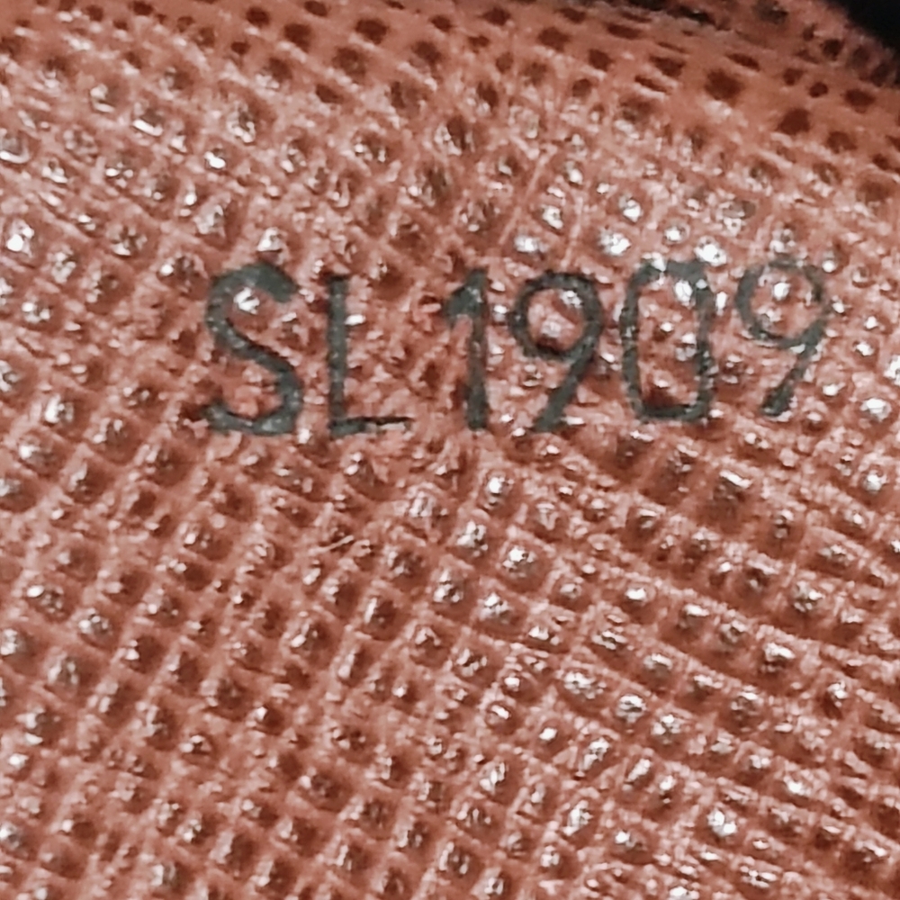 Louis Vuitton Brown Monogram Womens/Mens Bag. - Picture 6 of 13